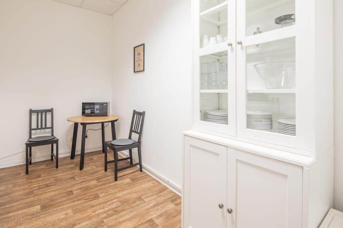 Spacious 2 Bedroom Apartment Αμβούργο Εξωτερικό φωτογραφία