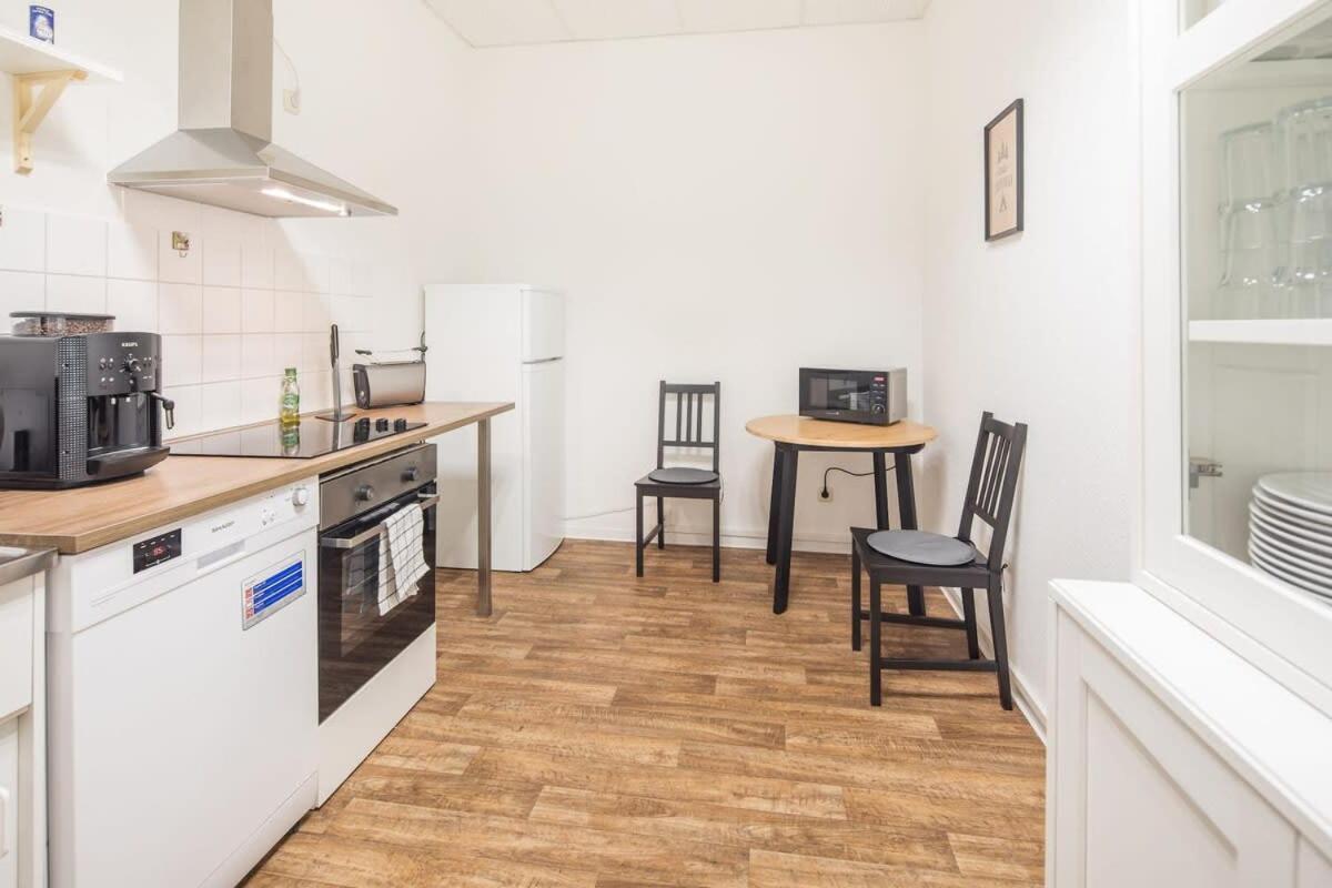 Spacious 2 Bedroom Apartment Αμβούργο Εξωτερικό φωτογραφία