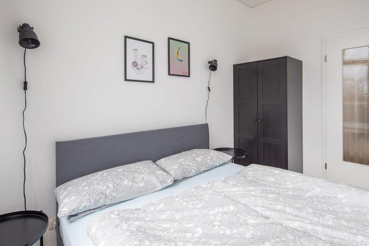Spacious 2 Bedroom Apartment Αμβούργο Εξωτερικό φωτογραφία
